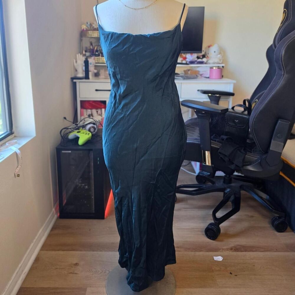 Zara Women's Green and Black Dress